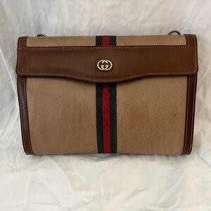 Vintage 1960s/1970s Gucci Shoulder Bag